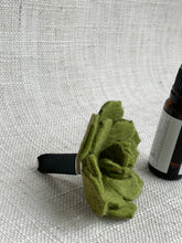 Load image into Gallery viewer, Vehicle Vent Clip/ Essential Oil Diffuser