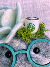 Load image into Gallery viewer, Stone Softie Vehicle Vent Clip/ Essential Oil Diffuser