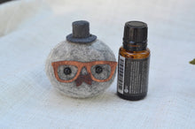 Load image into Gallery viewer, Stone Softie Vehicle Vent Clip/ Essential Oil Diffuser - Dapper Driving Dude