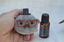 Load image into Gallery viewer, Stone Softie Vehicle Vent Clip/ Essential Oil Diffuser - Dapper Driving Dude