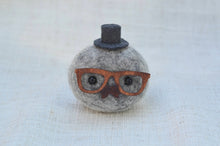 Load image into Gallery viewer, Stone Softie Vehicle Vent Clip/ Essential Oil Diffuser - Dapper Driving Dude