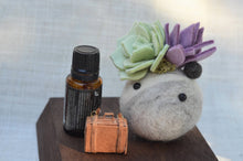 Load image into Gallery viewer, Stone Softie Vehicle Vent Clip/ Essential Oil Diffuser - Mint and Purple Succulents