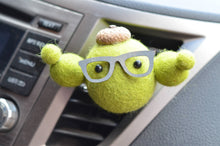 Load image into Gallery viewer, Stone Softie Vehicle Vent Clip/ Essential Oil Diffuser - Cactus Roadie