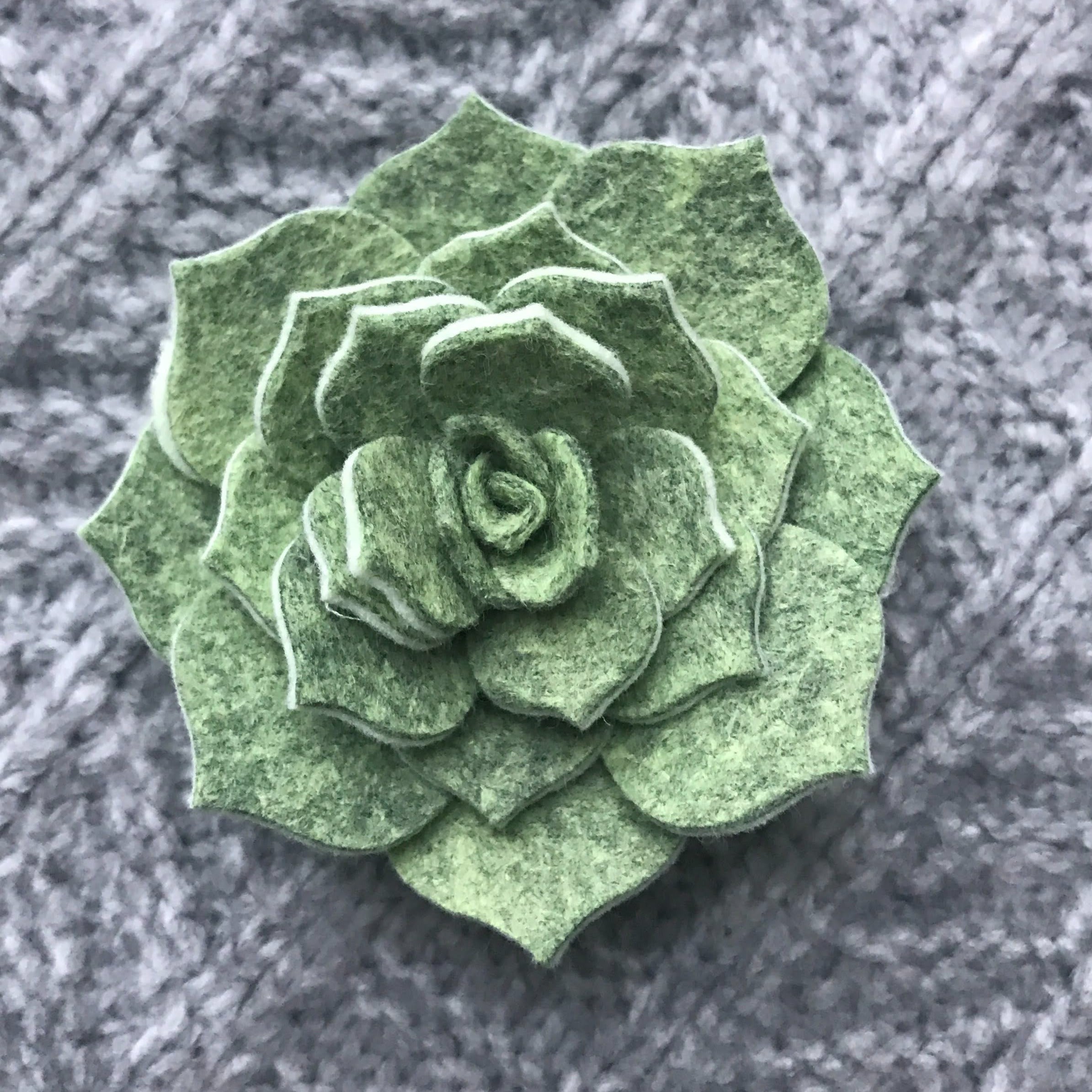 Felt Succulent Brooch - Mottled Green/ Mint